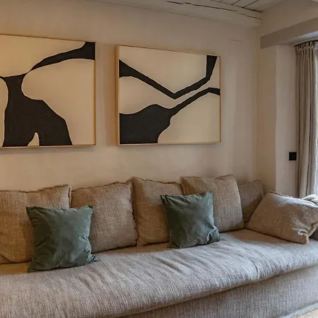 Arties Lodge Apartament