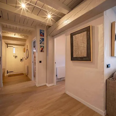 Arties Lodge Apartament *